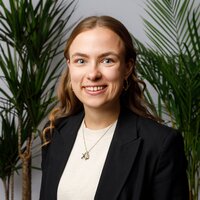 Consultant Lizzie Biggs 