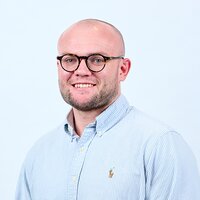 Consultant Harry Baron 